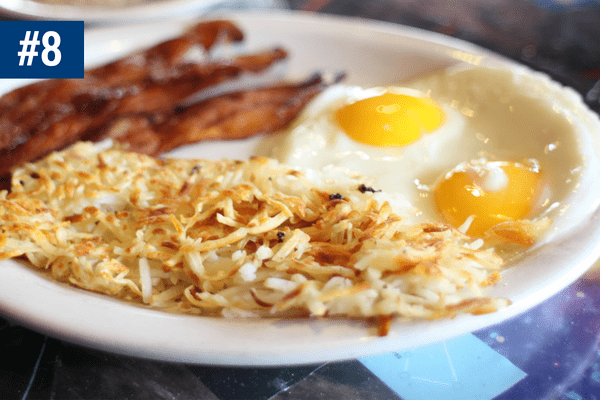  Hash Browns as a side dish for the American breakfast