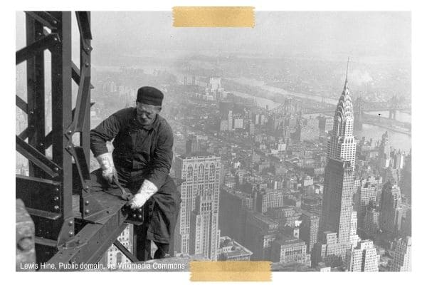 Construction of the Empire State Building in New York