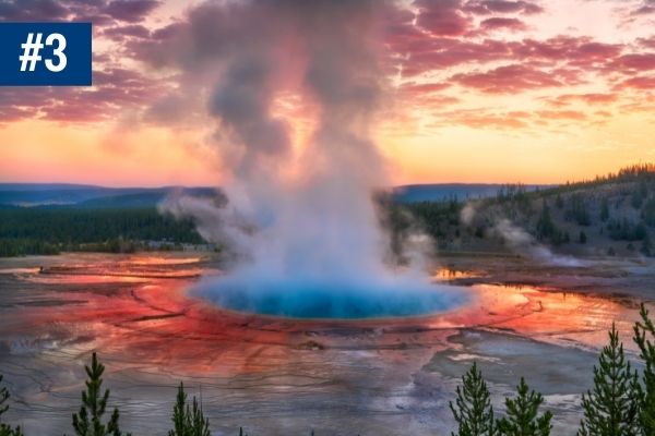 Geyser in Yellowstone National Park